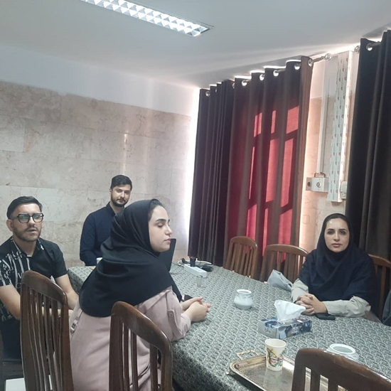 برگزاری کلاس درس دانشجویان دکتری تولیدمثل با تدریس اساتید درمانگاه ناباروری 